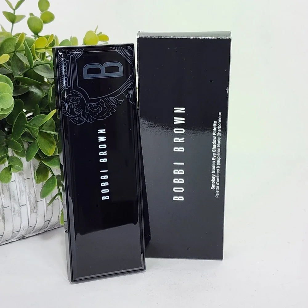 Bobbi Brown Smokey Nudes Eye Shadow Palette - Brand New